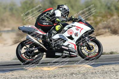 media/Nov-01-2025-CVMA (Sat) [[fc0f7531b8]]/Race 7-Formula Twins-Formula 40 UL/